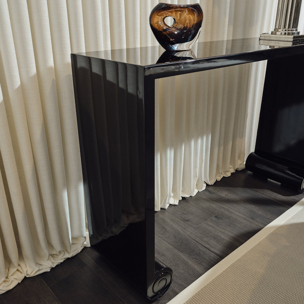 Gala Console
